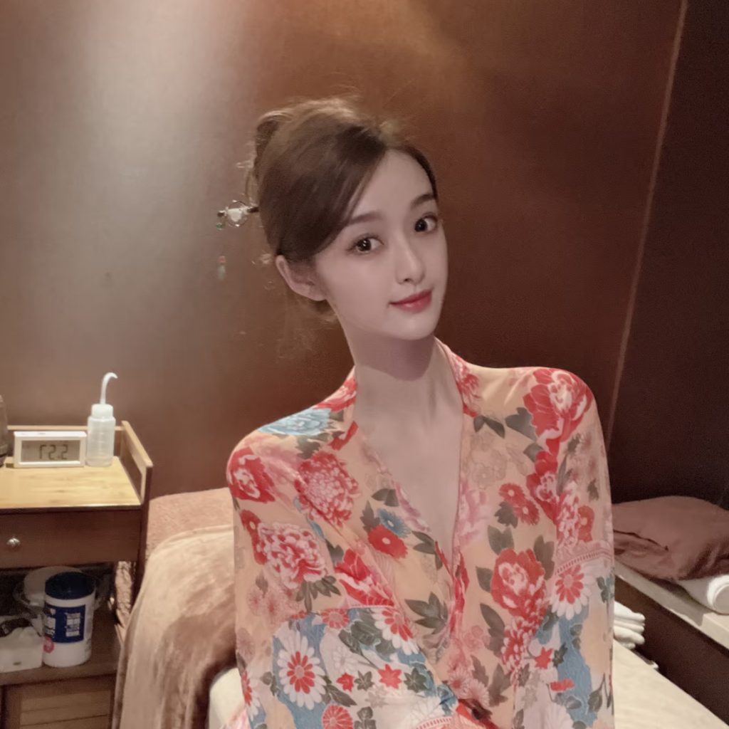 Discreet and private room massage sessions available 24/7 at all major Las Vegas Strip resorts.